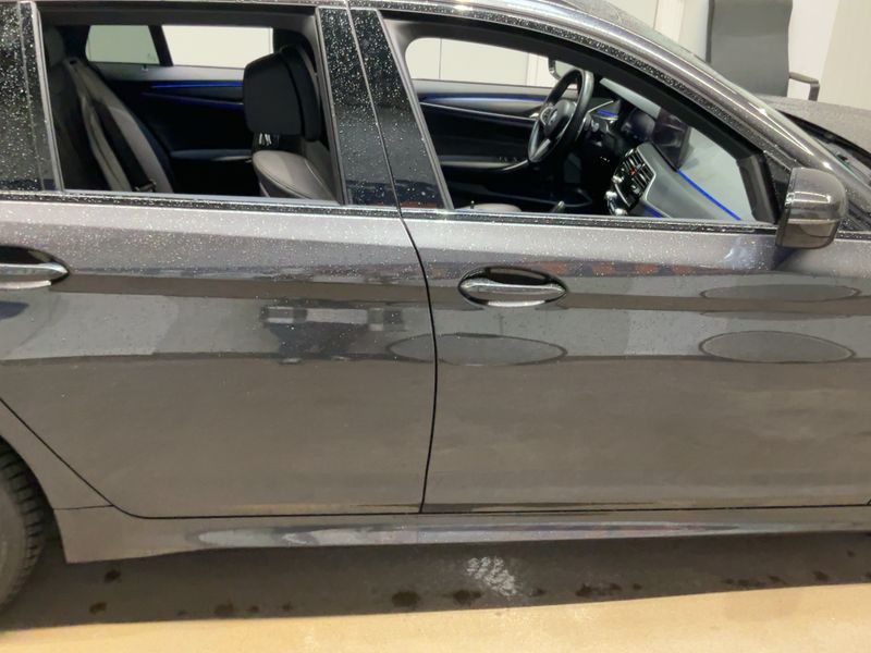 BMW 5er 520d Mild-Hybrid xDrive M Sport 2023 – снимка 10