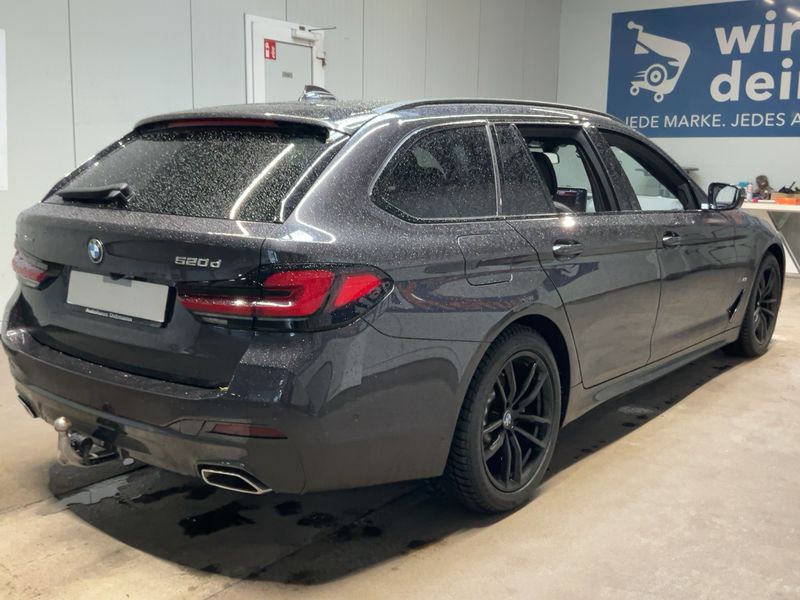 BMW 5er 520d Mild-Hybrid xDrive M Sport 2023 – снимка 8