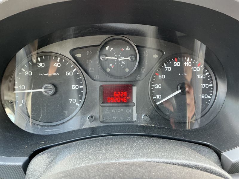 Peugeot Partner 1.6 HDi L2 Komfort 2015 – снимка 18
