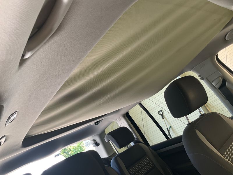 Volkswagen Touran 2.0 TDI Life BlueMotion Tech 2014 – снимка 43