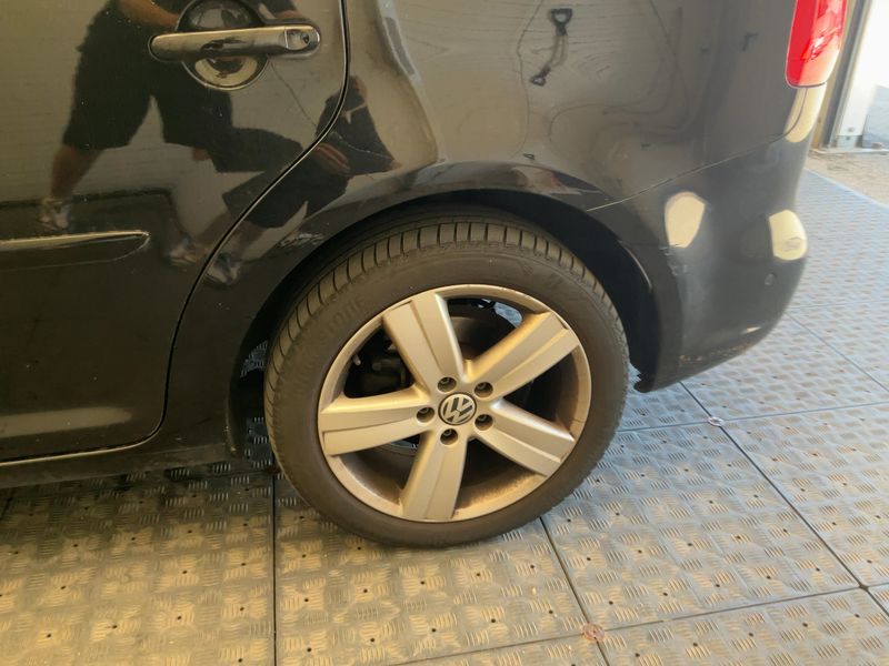 Volkswagen Touran 2.0 TDI Life BlueMotion Tech 2014 – снимка 5