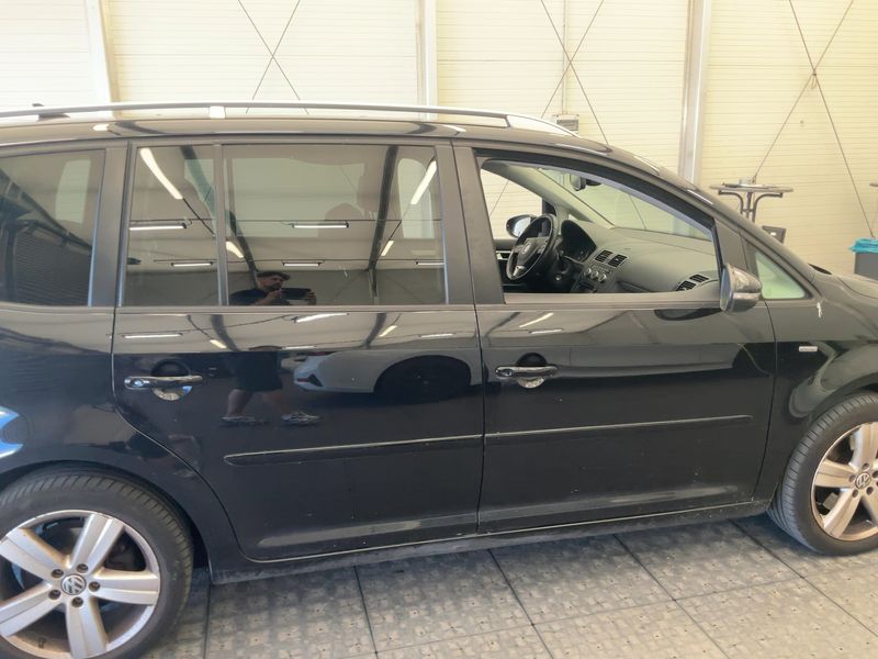 Volkswagen Touran 2.0 TDI Life BlueMotion Tech 2014 – снимка 10