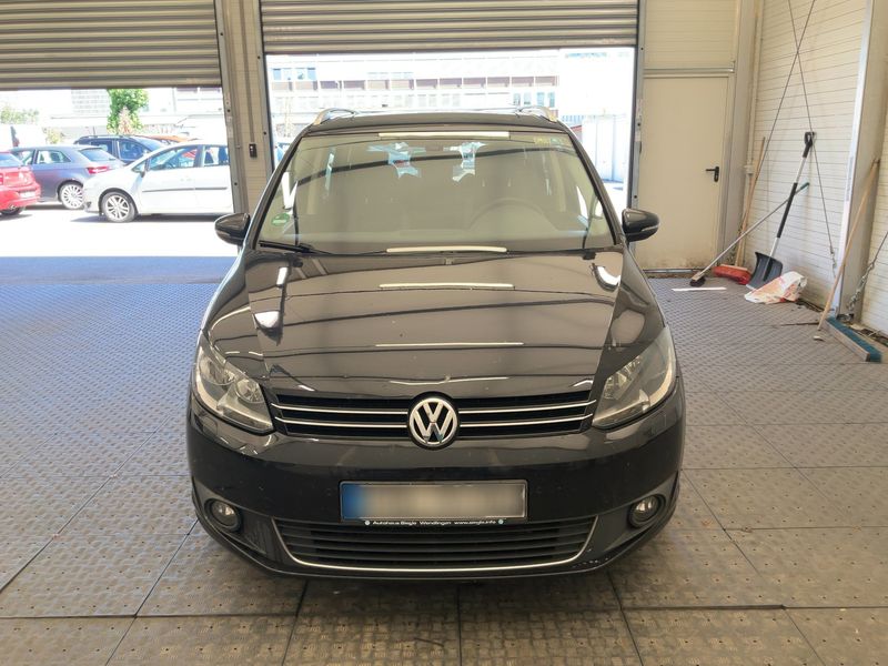 Volkswagen Touran 2.0 TDI Life BlueMotion Tech 2014 – снимка 14