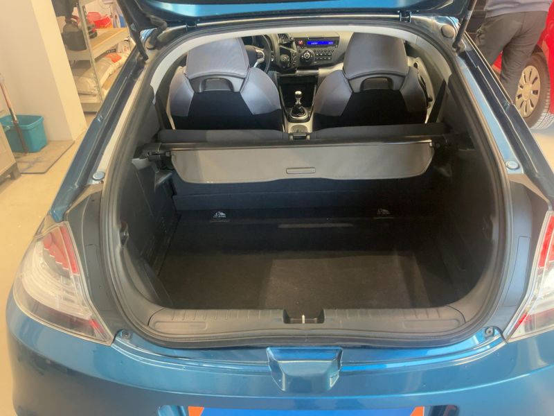 Honda CR-Z 1.5 Hybrid GT 2010 – снимка 15