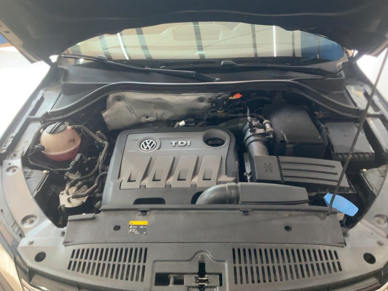 Volkswagen Tiguan 2.0 TDI Advance BlueMotion Tech 2014 – снимка 28