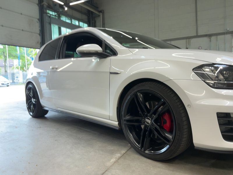 Volkswagen Golf VII 2.0 TDI GTD BlueMotion Tech 2016 – снимка 12