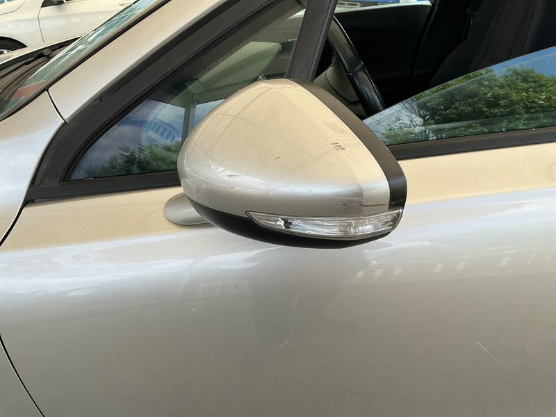 Peugeot 508 1.6 HDi Access 2012 – снимка 32