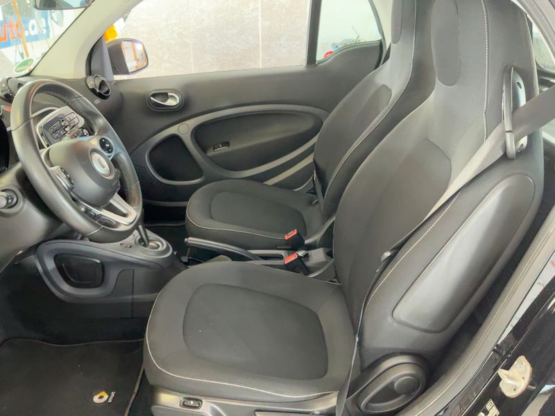 Smart fortwo electric drive 60 kW passion 2019 – снимка 16