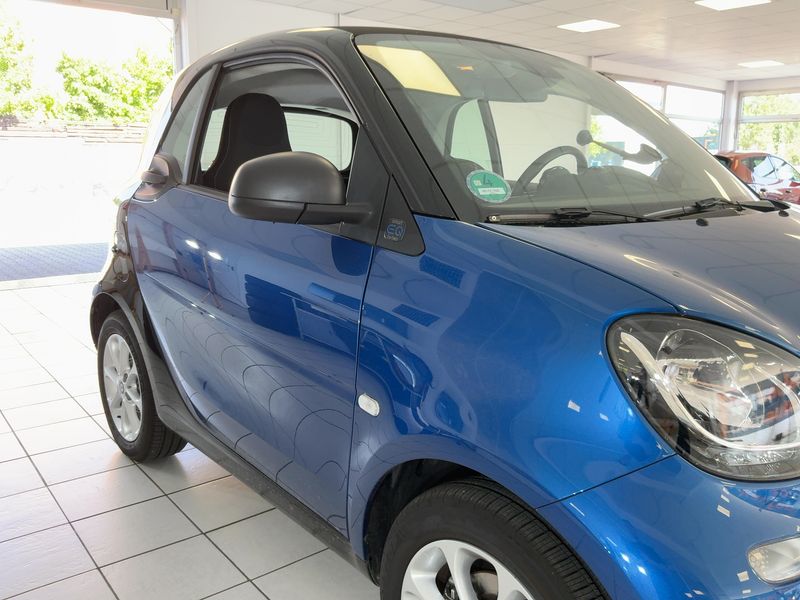 Smart fortwo electric drive 60 kW passion 2019 – снимка 12