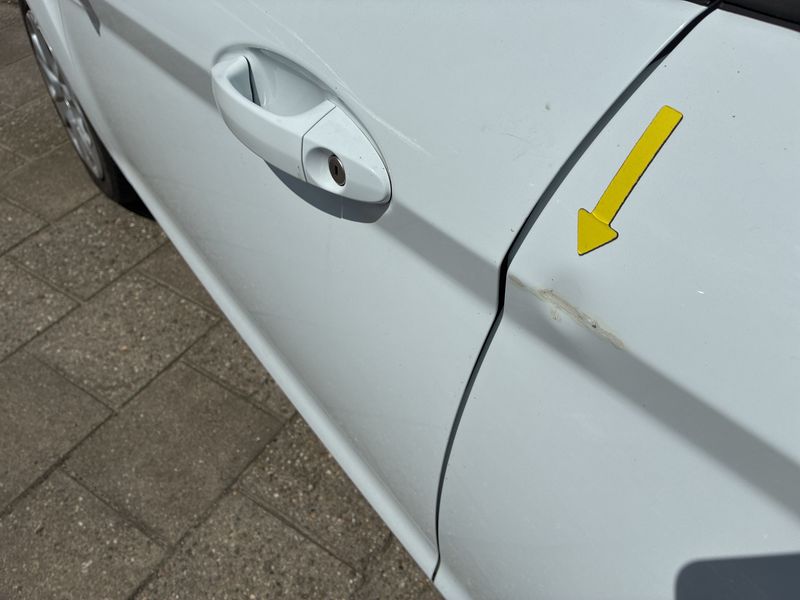 Ford Fiesta 1.25 Trend 2011 – снимка 21