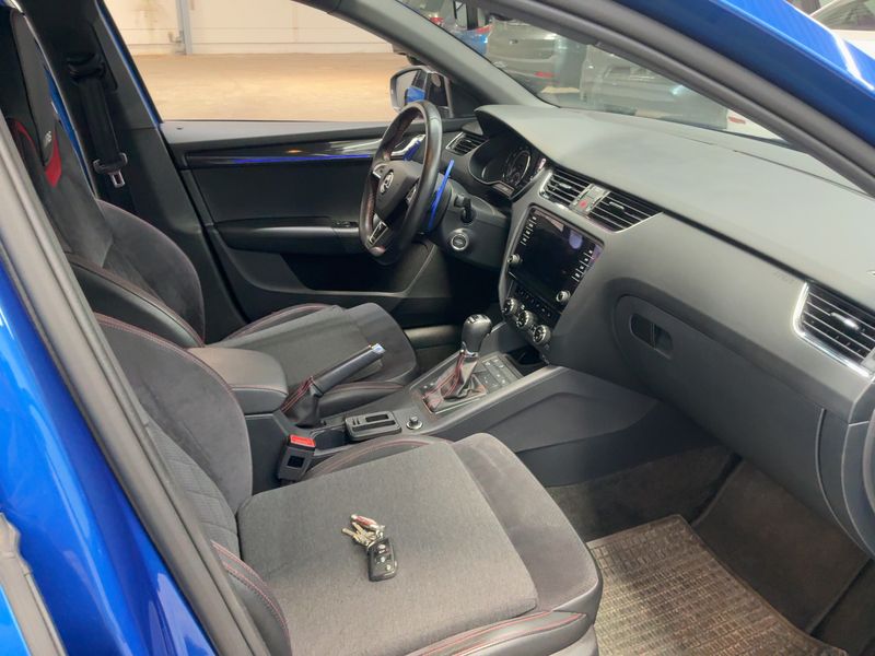 Skoda Octavia 2.0 TSI RS 245 2019 – снимка 17