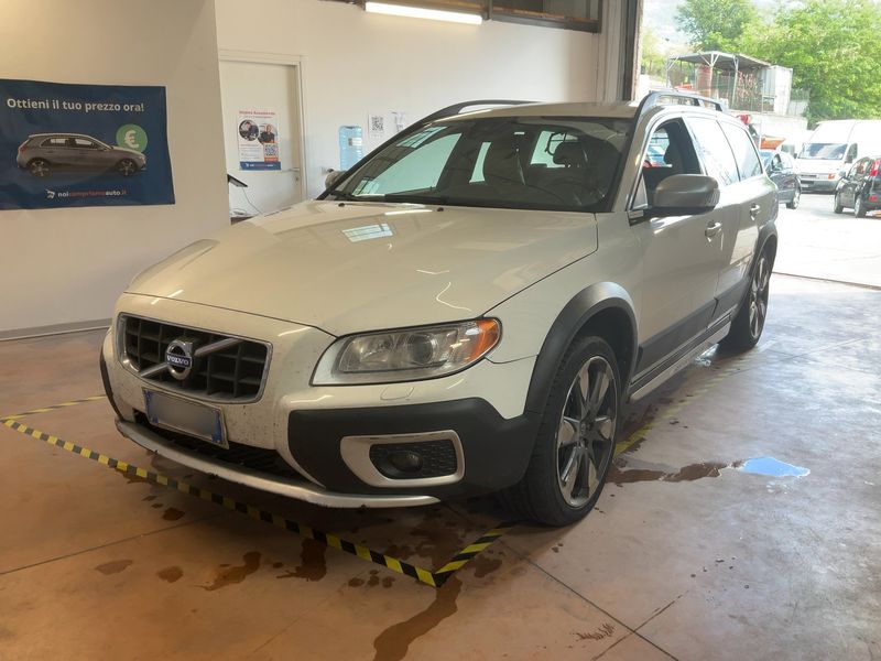 Volvo XC70 2.4 D5 Summum AWD 2012 – снимка 1