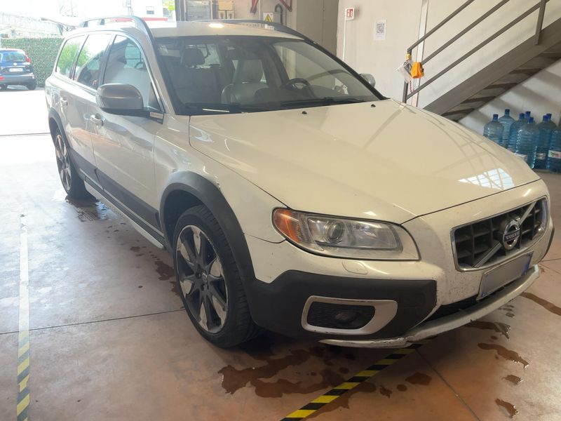 Volvo XC70 2.4 D5 Summum AWD 2012 – снимка 12