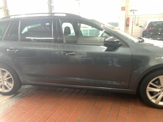 Skoda Octavia 2.0 TDI Drive 2017 – снимка 10