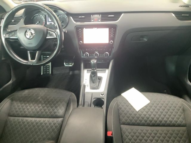 Skoda Octavia 2.0 TDI Drive 2017 – снимка 18