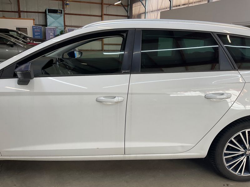 Seat Leon 1.2 TSI Connect 2016 – снимка 4