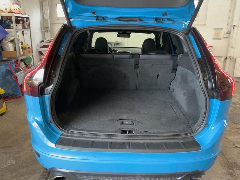 Volvo XC60 2.4 D5 Kinetic AWD 2013 – снимка 16