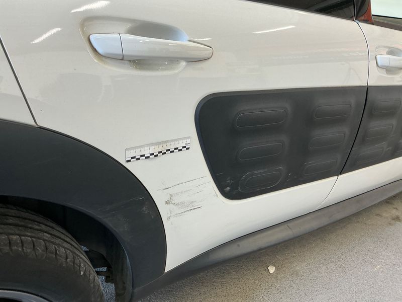 Citroen C4 Cactus 1.6 Blue-HDi Feel Business Société 2017 – снимка 25