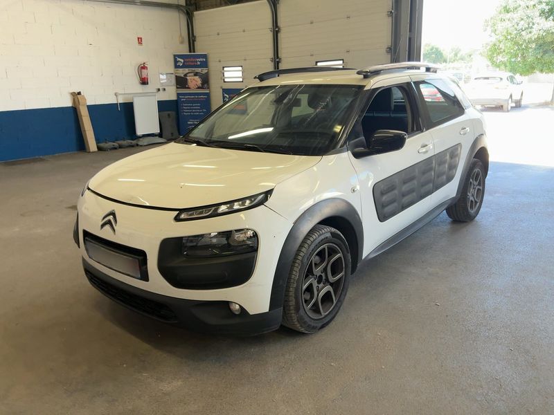Citroen C4 Cactus 1.6 Blue-HDi Feel Business Société 2017 – снимка 1