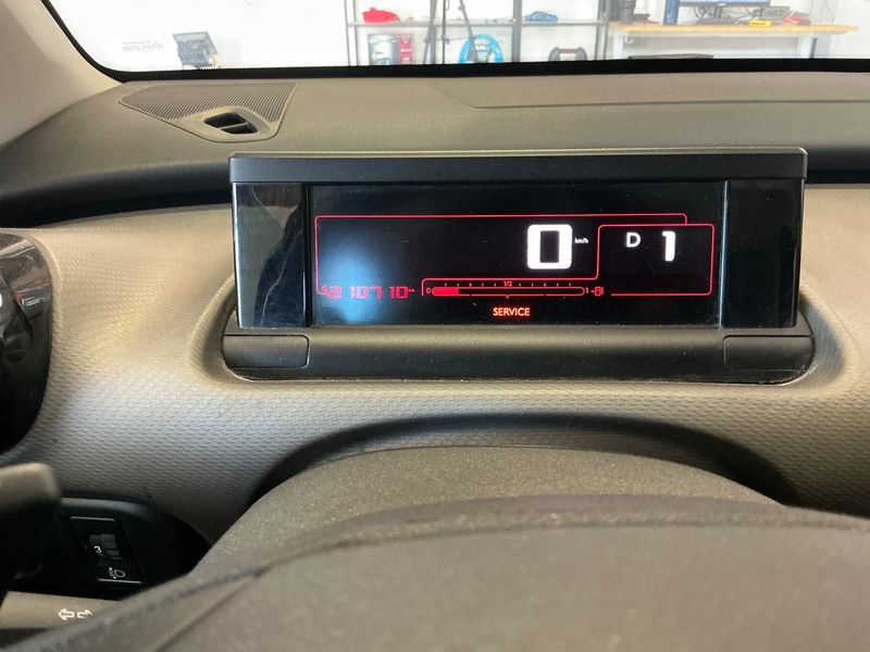 Citroen C4 Cactus 1.6 Blue-HDi Feel Business Société 2017 – снимка 18