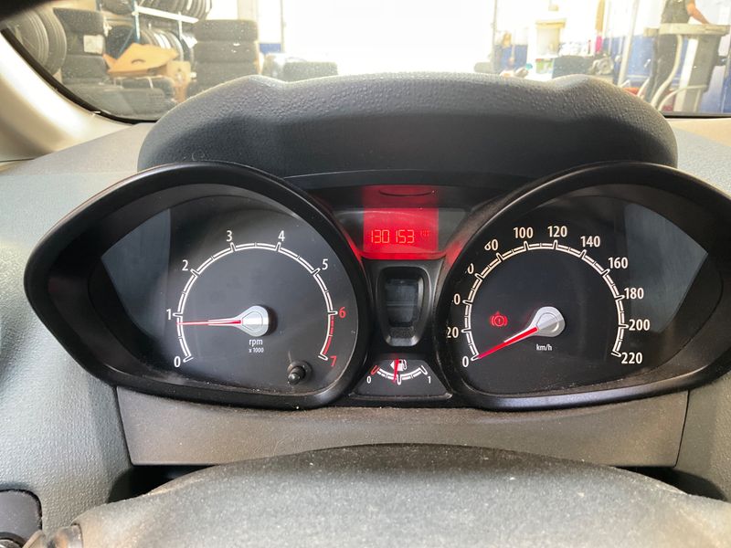 Ford Fiesta 1.25 Trend 2011 – снимка 4