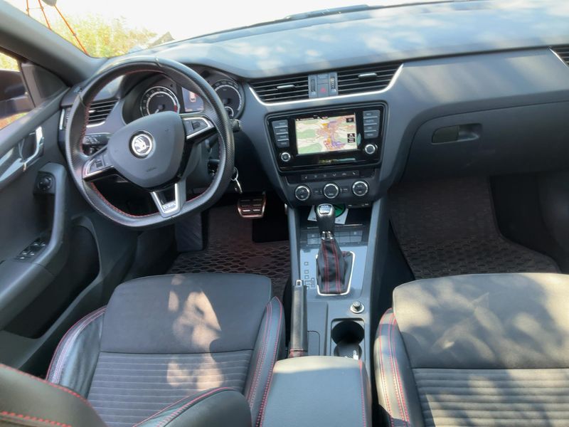 Skoda Octavia 2.0 TDI RS 4x4 2016 – снимка 18