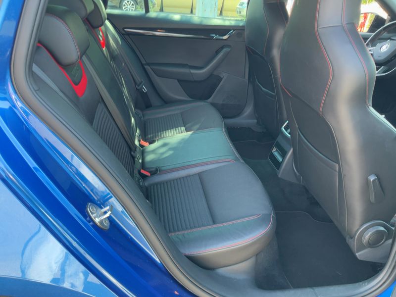 Skoda Octavia 2.0 TDI RS 4x4 2016 – снимка 20