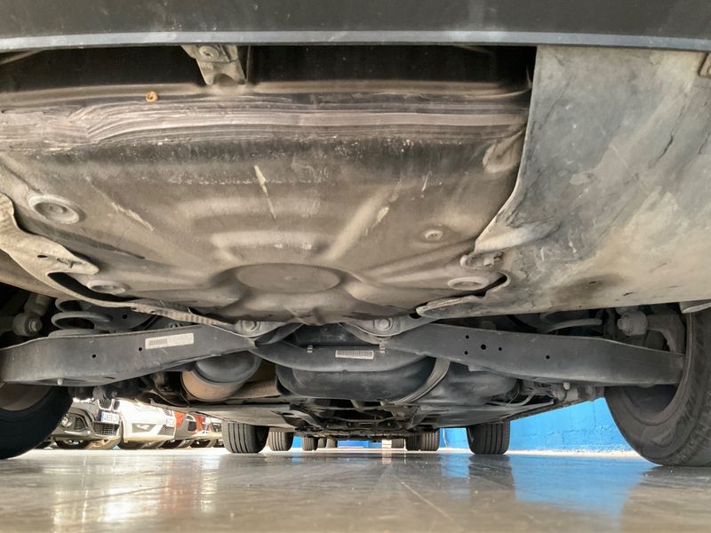 Volkswagen Jetta 1.6 TDI Sport 2010 – снимка на щета