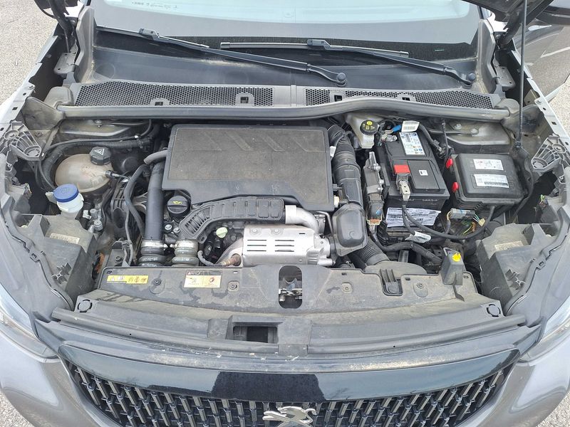 Peugeot 2008 1.2 PureTech GT 2022 – снимка 8