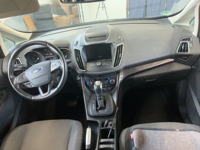 Ford Grand C-Max 1.5 TDCi Titanium 2017 – снимка 17