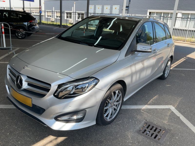 Mercedes-Benz B-Klasse B 250 Style 2015 – снимка 1