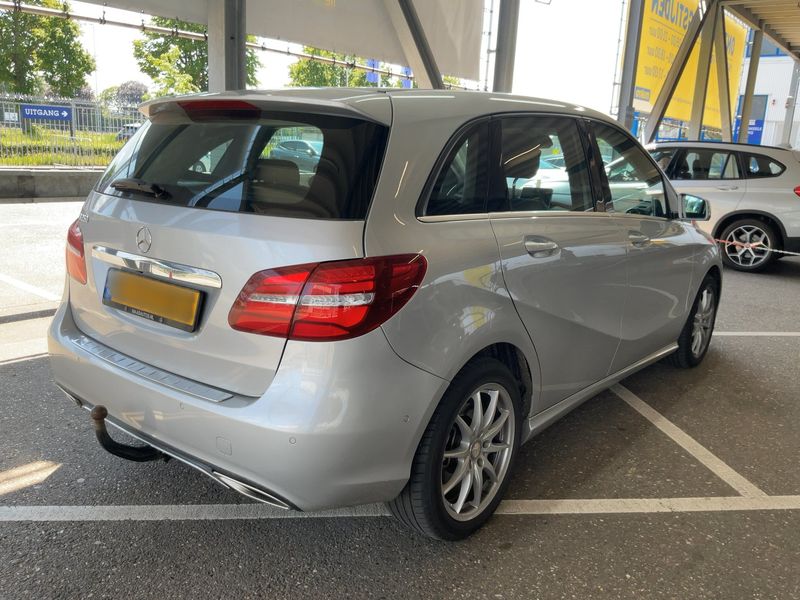Mercedes-Benz B-Klasse B 250 Style 2015 – снимка 8