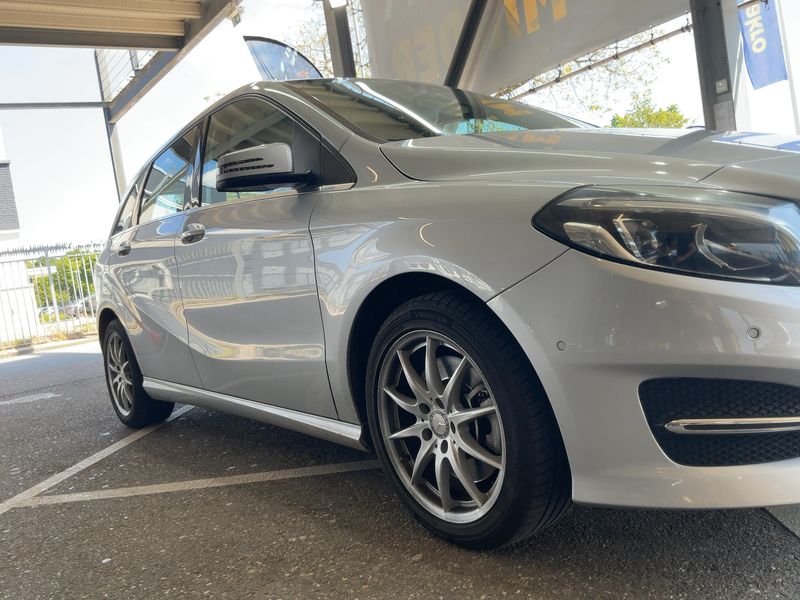 Mercedes-Benz B-Klasse B 250 Style 2015 – снимка 12