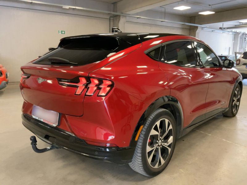Ford Mustang Mach-E electric drive 258 kW Premium AWD 2022 – снимка 8