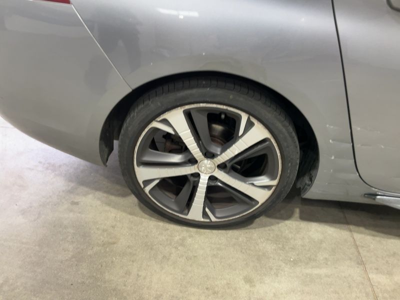 Peugeot 308 2.0 Blue-HDi GT Line 2015 – снимка 9