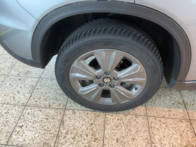 Suzuki Vitara 1.4 BoosterJet Mild-Hybrid Comfort 4x2 2020 – снимка 9
