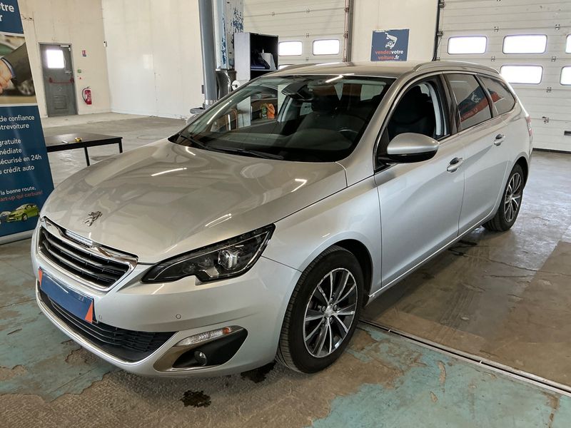 Peugeot 308 1.6 Blue-HDi Allure 2015 – снимка 1