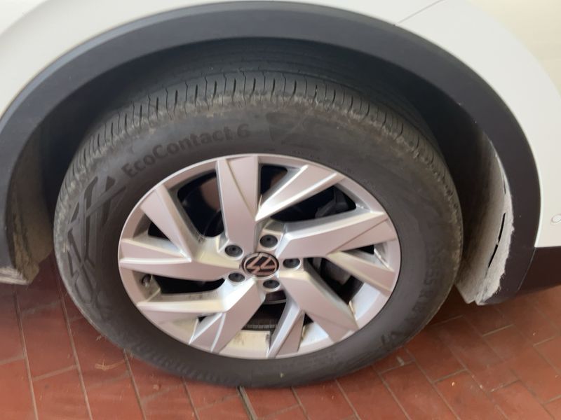 Volkswagen Tiguan 2.0 TDI Elegance 4Motion 2021 – снимка 11