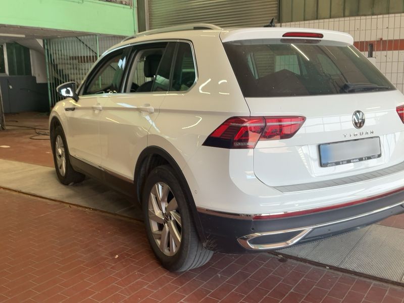 Volkswagen Tiguan 2.0 TDI Elegance 4Motion 2021 – снимка 6