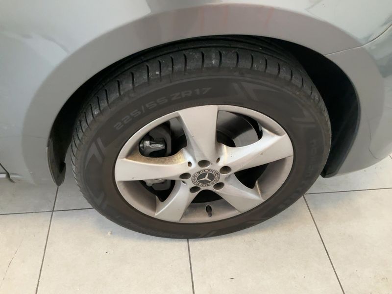 Mercedes-Benz V-Klasse V 250 d 4MATIC AVANTGARDE kompakt 2022 – снимка 11