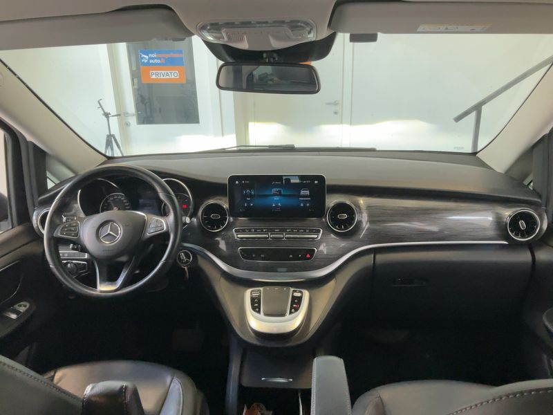 Mercedes-Benz V-Klasse V 250 d 4MATIC AVANTGARDE kompakt 2022 – снимка 17
