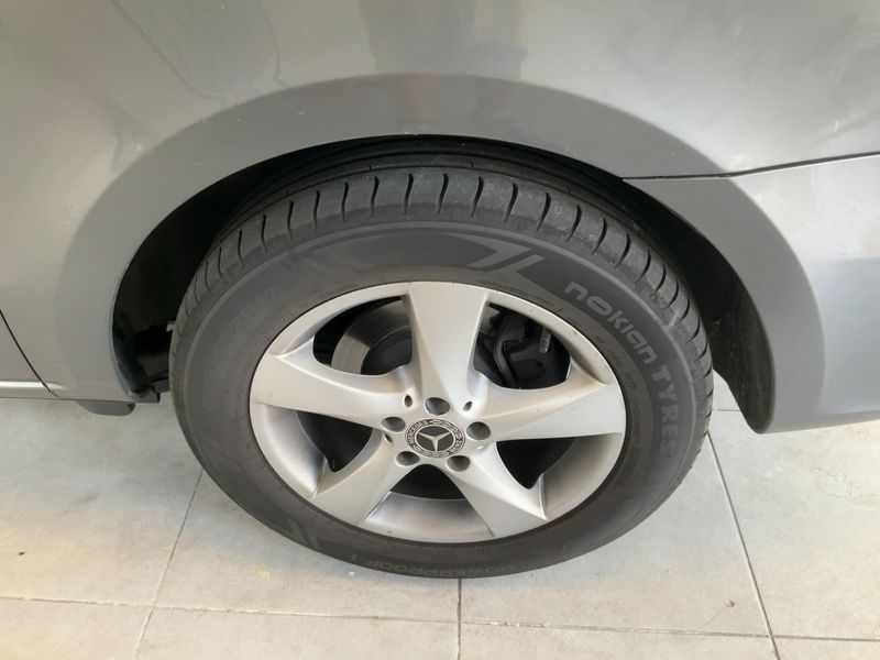 Mercedes-Benz V-Klasse V 250 d 4MATIC AVANTGARDE kompakt 2022 – снимка 5