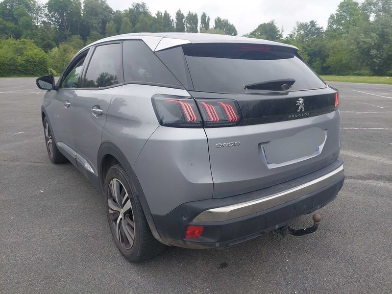 Peugeot 3008 1.5 Blue-HDi Allure Pack 2021 – снимка 3