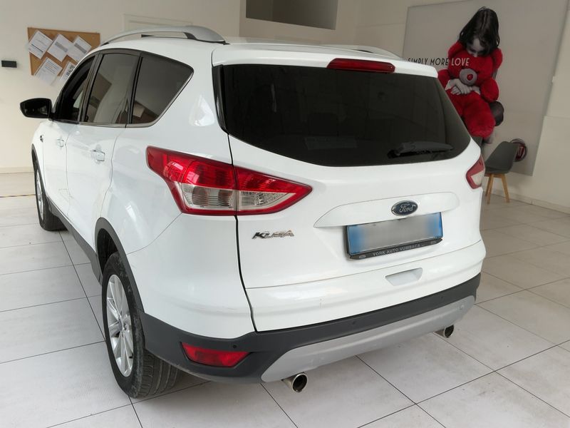 Ford Kuga 2.0 TDCi Titanium 2016 – снимка 6