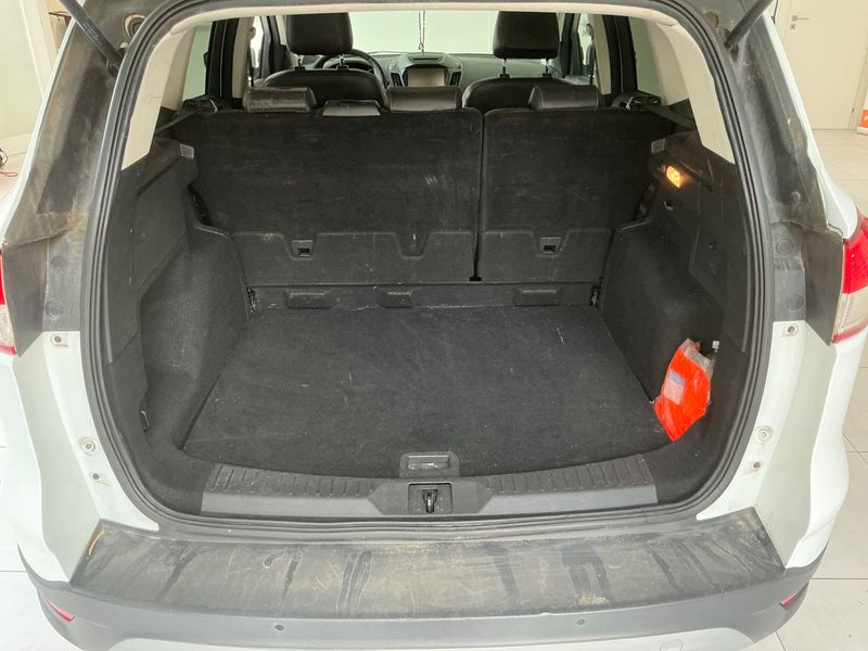 Ford Kuga 2.0 TDCi Titanium 2016 – снимка 15