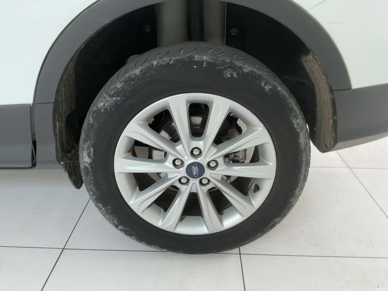 Ford Kuga 2.0 TDCi Titanium 2016 – снимка 5