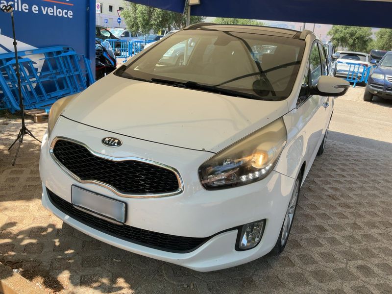 Kia Carens 1.7 CRDi High tech 2015 – снимка 1