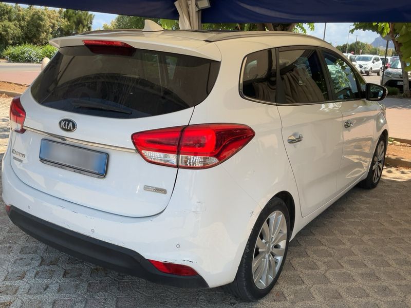 Kia Carens 1.7 CRDi High tech 2015 – снимка 8