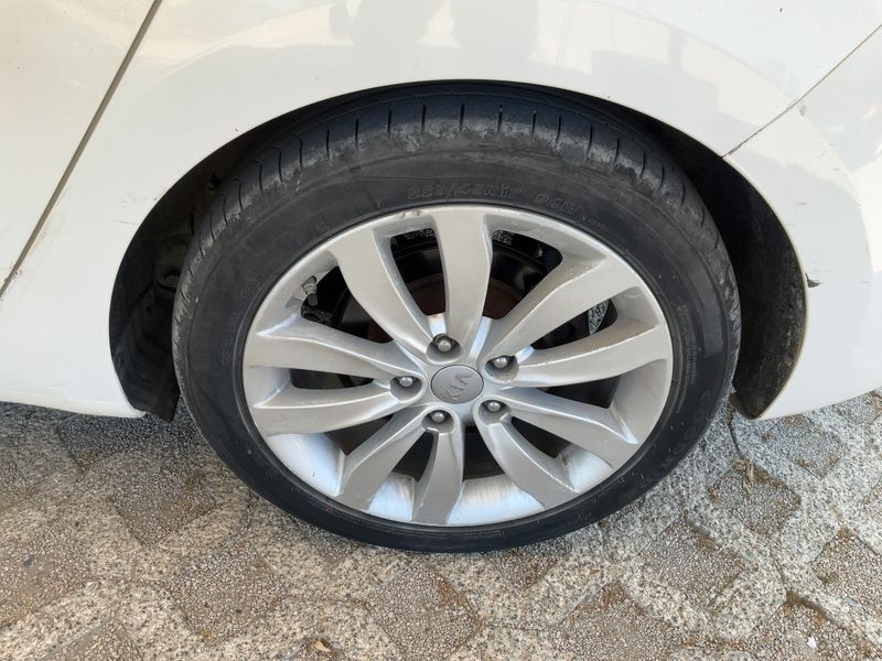 Kia Carens 1.7 CRDi High tech 2015 – снимка 5