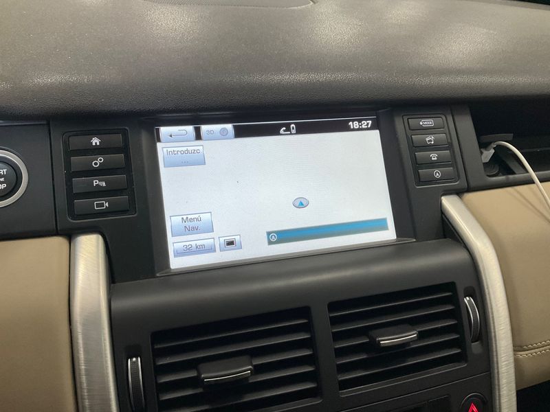 Land Rover Discovery Sport 2.0 Turbo HSE 2015 – снимка 25